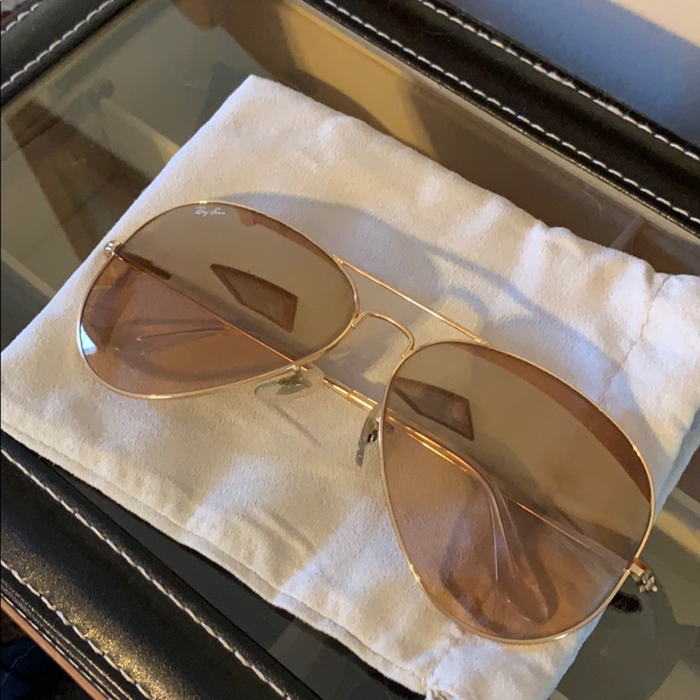 Ray-Ban Gold Aviators